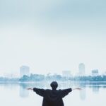 Ce obiceiuri îți cresc încrederea în sine: ghid complet