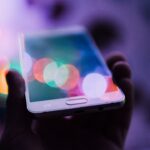 Impactul digitalizării asupra relațiilor interumane și politicii