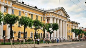 Construirea unei administrații publice eficiente și transparente