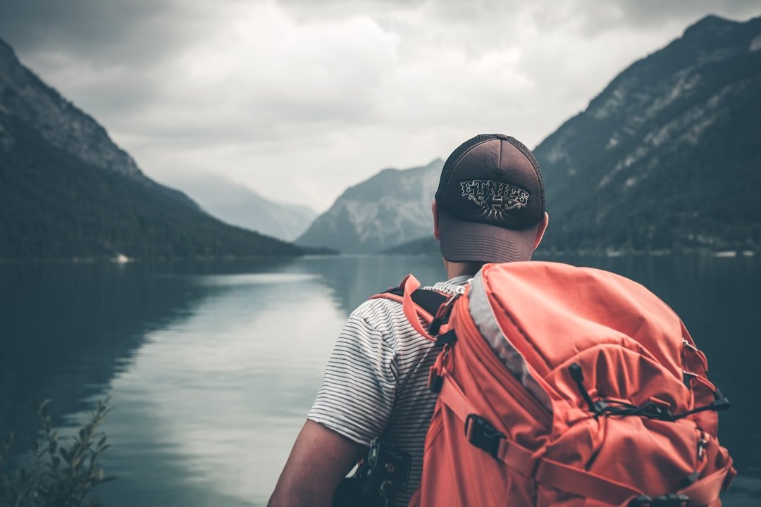 Photo traveling solo